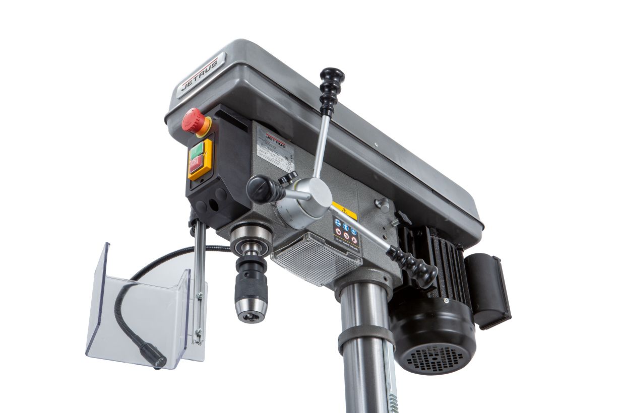 JETRUS JDP-17LM Вертикально-сверлильный станок 230В